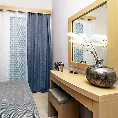 Adani Hotel 2*